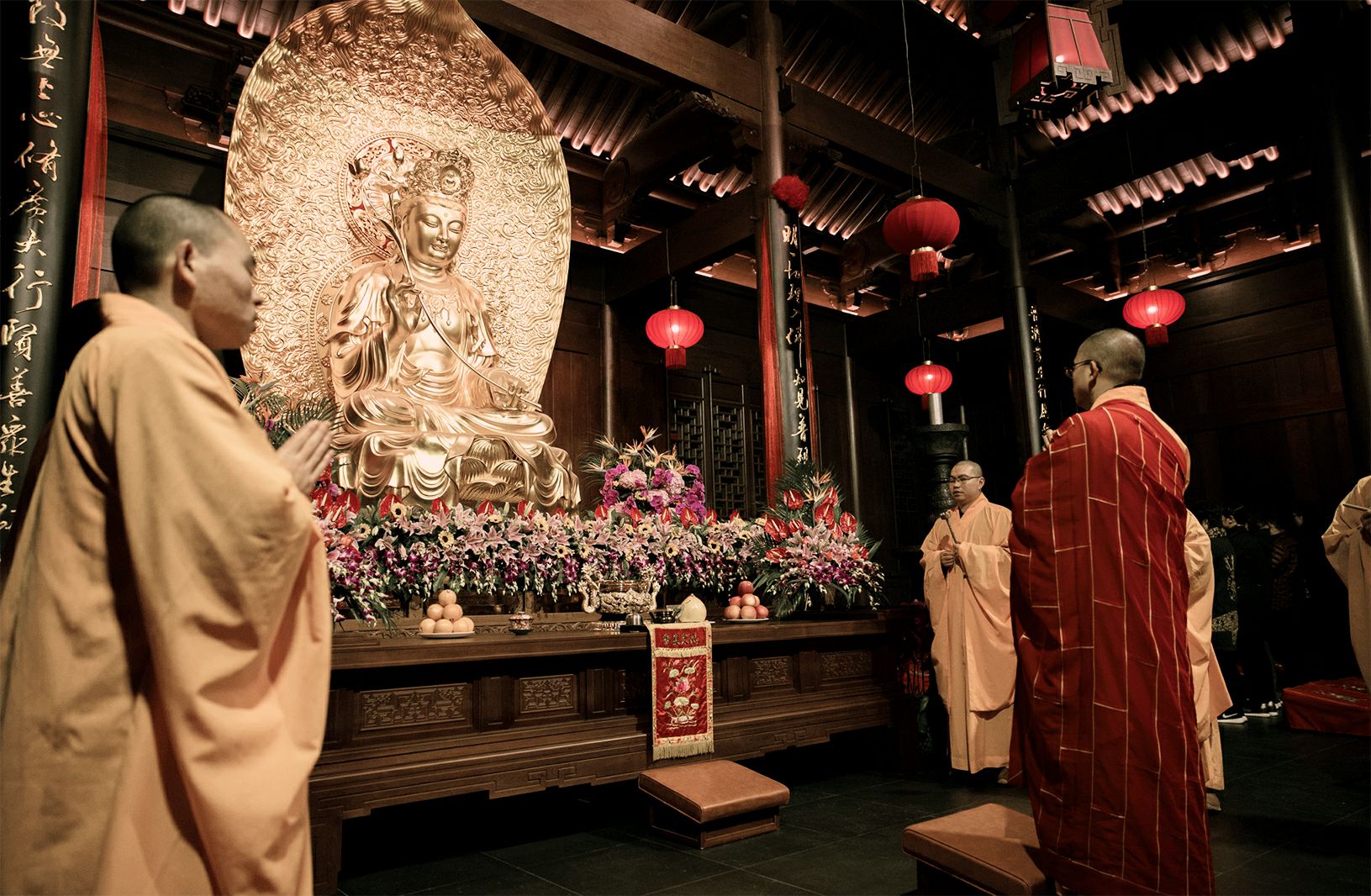 药师殿 - 上海玉佛禅寺